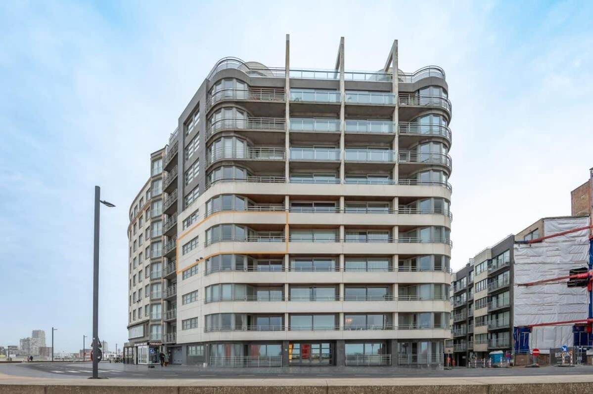 Marvelous With A Stunning View And Garage Appartement Ostende